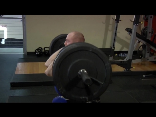 clean and jerk - shoulders legs back exercise